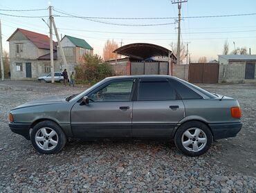купить авто в кредит без первоначального взноса: Audi 80: 1989 г., 1.8 л, Механика, Газ, Седан
