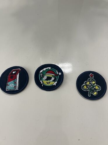 divar saatlari 2022: Yeni il mövzulu naxışlı yamaq seti - 3 ədəd dairəvi parça yamaq: poçt