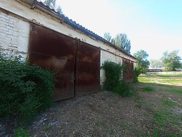 Продажа складов и мастерских: Продаётся угловой участок под склад/База производство Площадь: 76 — 12