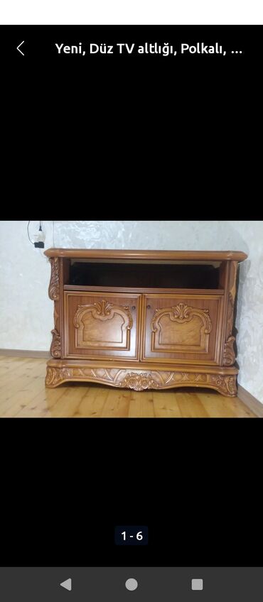 TV altlığı: İşlənmiş, Düz TV altlığı, Polkalı, Malayziya — 13