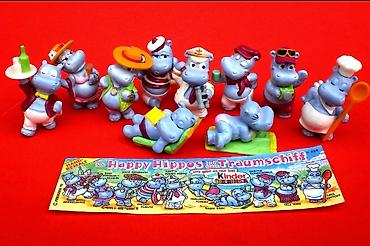 qiz oyuncaqlari: Kinder Begemot 3x Set
1ci set Happy Hippos Gəmi- 50 Azn — 1