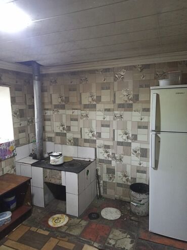 Həyət evləri və villaların satışı: Həyətyanı torpaq sahəsi və yaşayış evi - Daş hasarla əhatələnmiş — 8