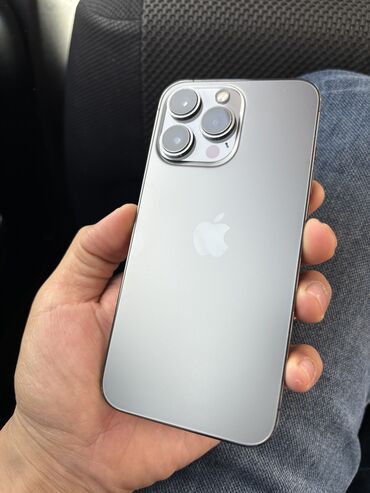 Apple iPhone: IPhone 13 Pro, Б/у, 256 ГБ, Наушники, Чехол, 89 %