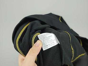 dresy pull and bear: T-shirt sportowy dla mężczyzn, rozmiar L — 4