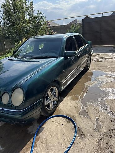 clas: Mercedes-Benz E-Class: 1996 г., 2.8 л, Автомат, Бензин, Седан — 2