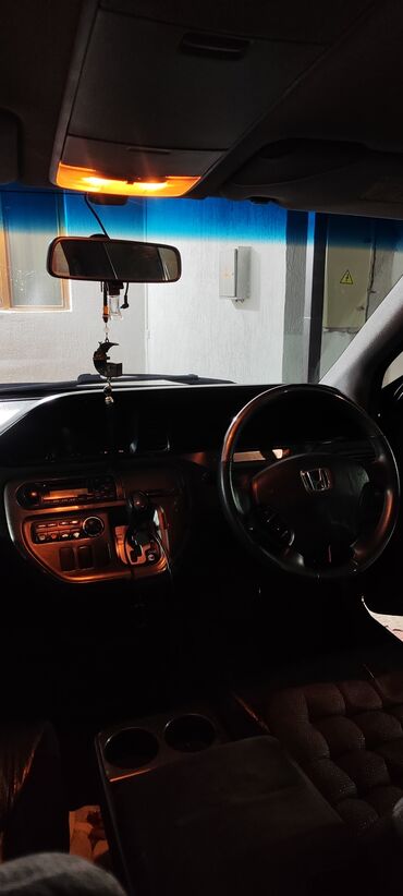 Honda Avancier 2002года. Машина в