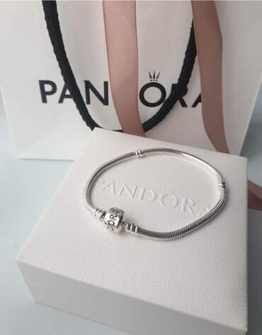 Narukvice: Pandora narukvica u originalnom pakovanju + gratis 1 privezak — 18