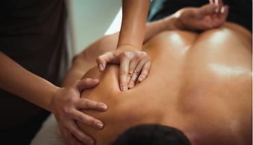 Массаж: Массаж | Лечебный массаж | Остеохондроз, Межпозвоночная грыжа, Протрузия | С выездом на дом — 2