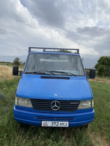спринтер бортовой 2 7: Жеңил жүк ташуучу унаа, Mercedes-Benz, Стандарт, 2 т