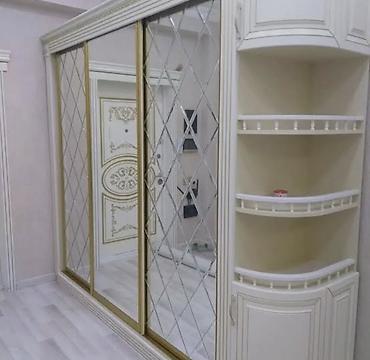 surgulu dolab: Künc dolab, Dəhliz üçün, Paltar üçün, Kupe, Korpuslu, 3 qapılı — 1