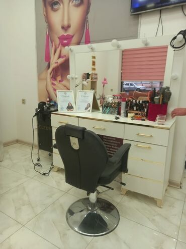 кухонный мебель: Make up guzgu 150 dirnaq stolu tek ve cut var tek 120 cut 150 make