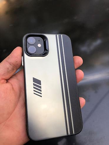 iphone xs max barter: IPhone 11, 64 GB, Qara, Face ID, Simsiz şarj — 3