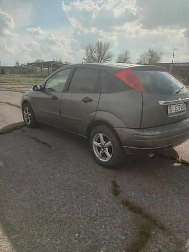 Ford: Ford Focus: 2002 г., Хэтчбэк — 7