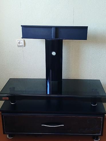 зеркало с подсветкой: Qara rəngdə modern TV stendi - Material: üst hissə tüstü rəngli — 1