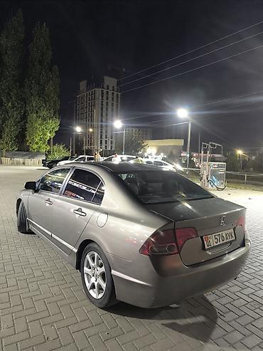 шаравой сивик: Honda Civic: 2006 г., Автомат, Бензин, Седан — 2