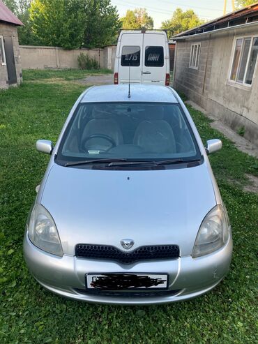 Toyota: Toyota Vitz: 1999 г., 1 л, Автомат, Бензин