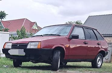 yan güzgülər s: Model: VAZ 2109 “Sputnik” (5 qapılı hetçbek) Rəng: Tünd qırmızı Kuzov — 1