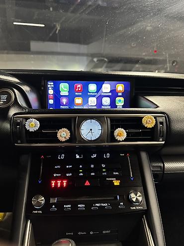 Lexus: Lexus IS: 2018 г. — 25