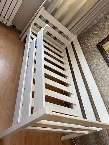 bunk bed: Детская односпальная кровать, Б/у, Для девочки, Для мальчика, С матрасом, Дерево, Самовывоз — 3