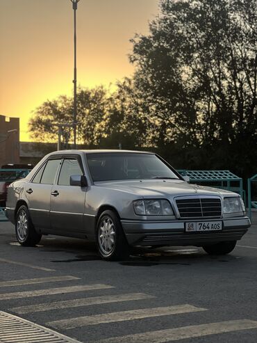 вольво тягач фш12: Mercedes-Benz E-Class: 1994 г., 2.2 л, Автомат, Бензин, Седан