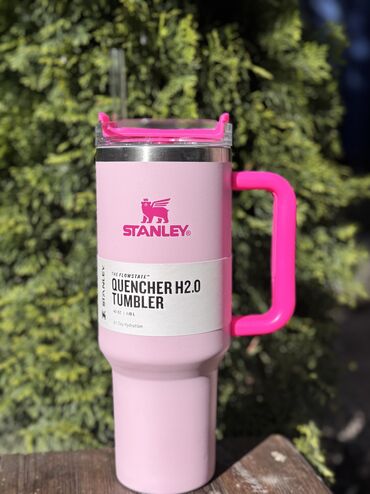 Стаканы: Термокружка Stanley😍😍😍 Объем 1,18л Все цвета в наличии Держит как