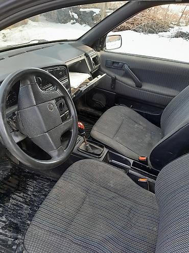 Volkswagen: Volkswagen Passat Variant: 1993 г., 1.8 л, Механика, Бензин, Универсал — 9