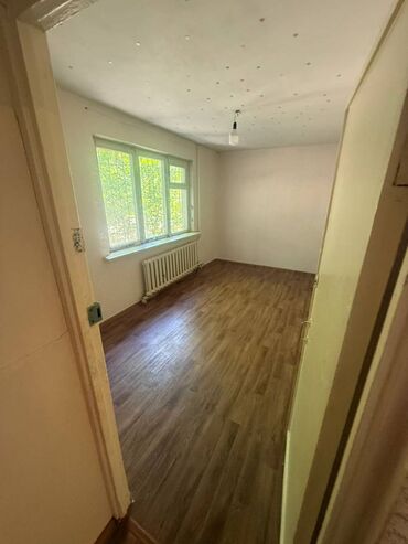 2 х комнатный квартира: 2 бөлмө, 45 кв. м, 104-серия, 1 кабат, Косметикалык ремонт
