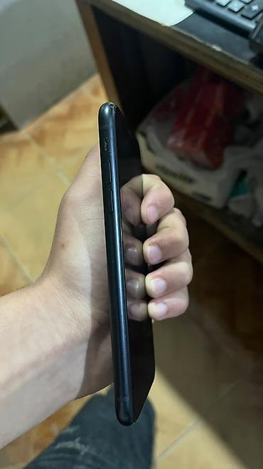 iphone 7 şirvan: IPhone Xr, 64 GB, Qara, Simsiz şarj, Face ID — 3