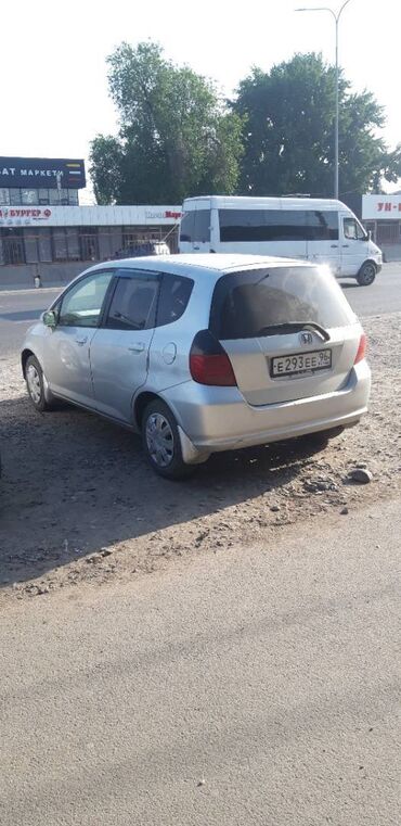 фит дворник: Honda Fit: 1.5 л, Бензин