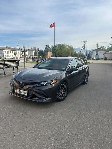камри 75 2022: Toyota Camry: 2020 г., 2.5 л, Автомат, Бензин — 6