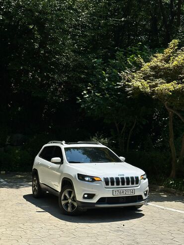 заказать бензин: Jeep Cherokee: 2019 г., 2.4 л, Бензин, Кроссовер