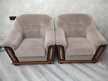 Kreslolar: 2 ədəd yumşaq kreslo - Rəng: bej - Material: məxməri tipli yumşaq — 2