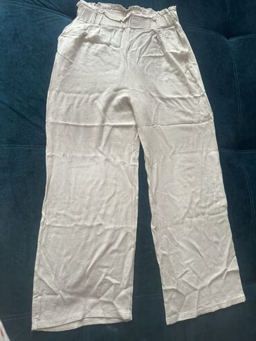 Другая женская одежда: Женский комплект одежды (микс) Б/у, за 2000 сом, пакет вещей, размеры — 12