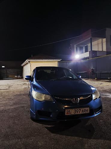 civik: Honda Civic: 2009 г., 1.8 л, Механика, Бензин, Седан — 5