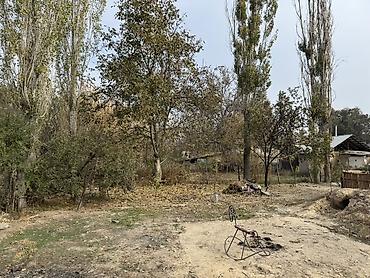Продажа коттеджей и домов: Продаётся жилой дом с двором и хозяйственными постройками. Есть баня at lalafo.kg — 11 Продажа коттеджей и домов: Продаётся жилой дом с двором и хозяйственными постройками. Есть баня — 11