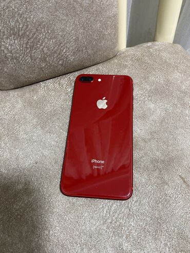 Apple iPhone: IPhone 8 Plus, Б/у, 64 ГБ, Красный, Чехол, 75 %