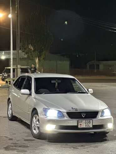 минивэн тойота 7 мест левый руль цена: Toyota Altezza: 2003 г., 2 л, Автомат, Бензин, Вэн/Минивэн