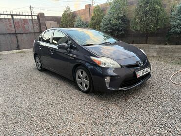 авто с последующим выкупом бишкек саната: Toyota Prius: 2015 г., 1.8 л, Автомат, Бензин, Седан