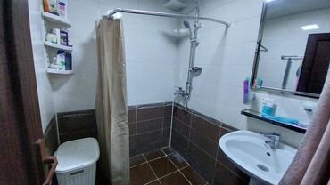 Uzunmüddətli kirayə mənzillər: Nəsimi metrosunun yaxınlığında 5 mertebeli binanın 1-ci mərtəbəsində — 9