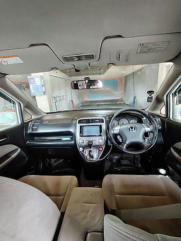 Продажа авто: Honda Stream: 2005 г., 2 л, Автомат, Бензин, Универсал — 9
