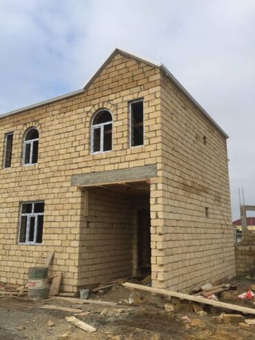 Həyət evləri və villaların satışı: Masazır 4 otaqlı, 130 kv. m, Kredit var, Təmirsiz
