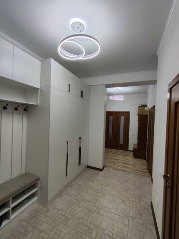 продаю квартиру пишпек: 3 комнаты, 88 м², Элитка, 8 этаж, Евроремонт