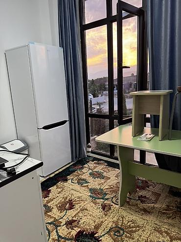 Долгосрочная аренда квартир: 2 комнаты, С мебелью полностью — 3