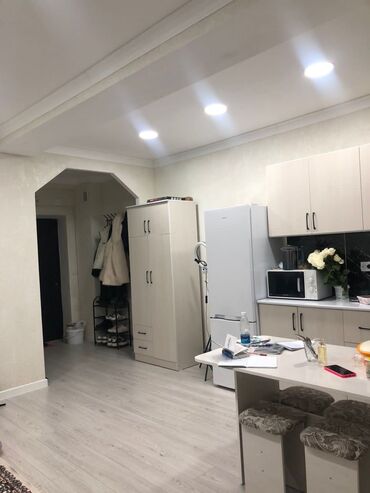 продается квартира джалал абад: 1 комната, 29 м², Малосемейка, 1 этаж