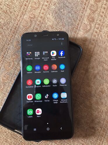 samsung a6 ekranı: Samsung Galaxy A6, 32 ГБ, цвет - Черный