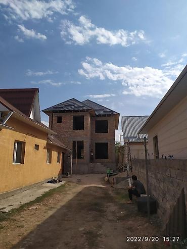 Курулуш жана оңдоо кызматтары: Токмок Крою крыша стаж более 10-лет. Пилю дерево трезвый чесный — 10