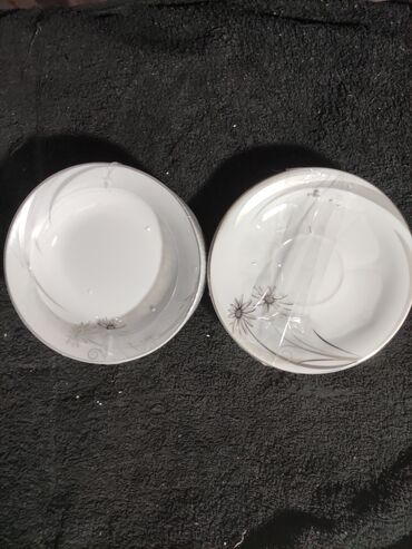 Наборы посуды: Продаю новый столово-чайный сервиз на 6 персон. Произведен в Иране на — 14