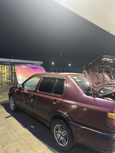 e53 amg: Volkswagen Vento: 1993 г., 1.8 л, Механика, Бензин, Седан — 2