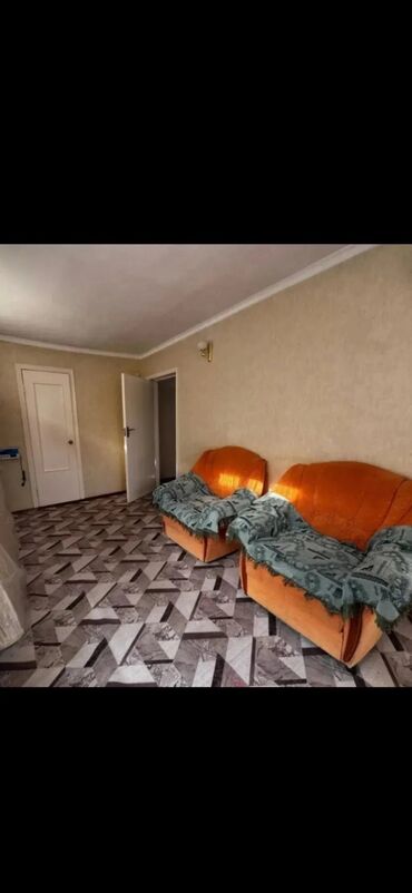 сдаю дом көк жар: 65 м², 4 комнаты, Парковка, Забор, огорожен