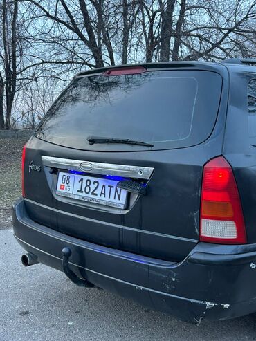 Ford: Ford Focus: 2003 г., 1.8 л, Механика, Бензиновая, Универсал — 7